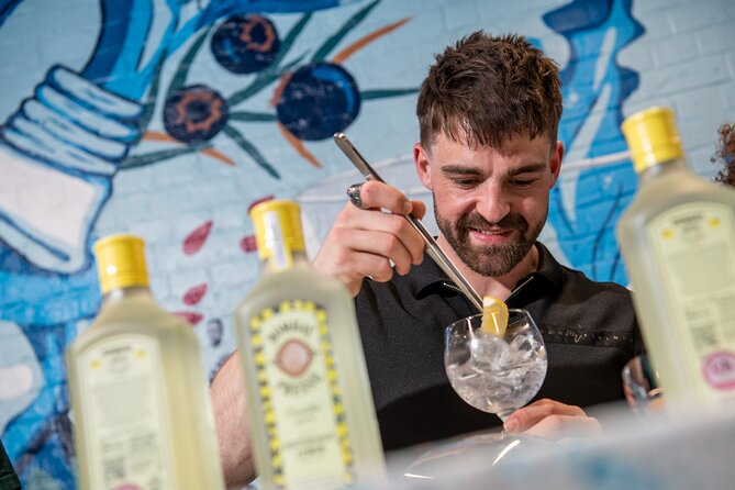 Bombay Sapphire Gin Distillery Tour and Cocktail - Ending well: cocktail samples in the bar