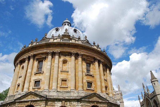 Cotswolds Villages and Oxford Full Day Tour from London - Cotswolds villages: Burford and Bourton-on-the-Water at a relaxed pace