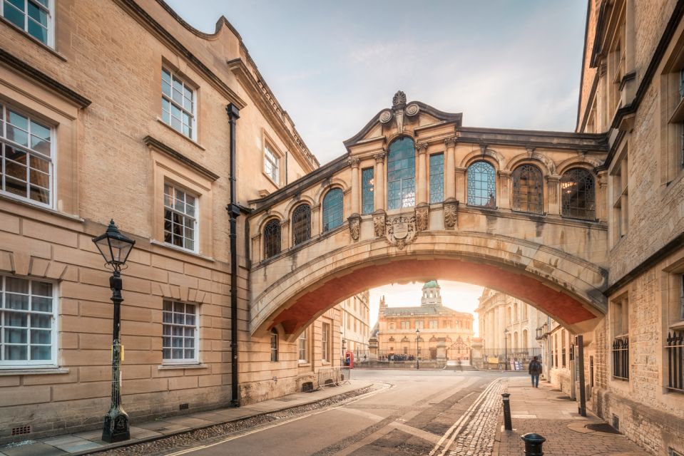 From London: Cotswolds and Oxford Guided Day-Trip - Burford in 30 Minutes: Shopping Without Losing the Moment