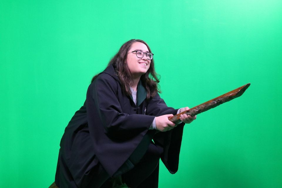 From London: Harry Potter Family Package with Transfers - The Studios Experience: Walking Through Scenes and How They Were Made