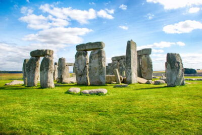 From London: Stonehenge and Bath Full-Day Tour with Guide - Earl’s Court meetup and coach comfort: what to expect on the ride