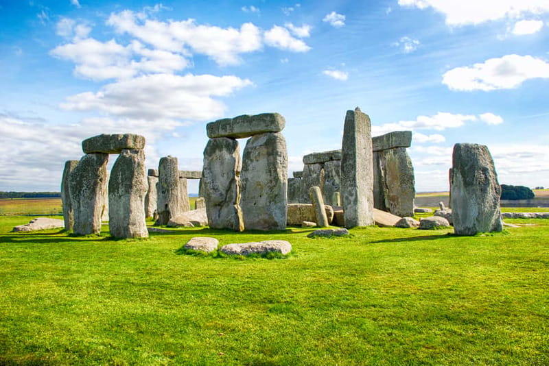 From London: Stonehenge and Bath Full-Day Tour with Guide - Earl’s Court meetup and coach comfort: what to expect on the ride