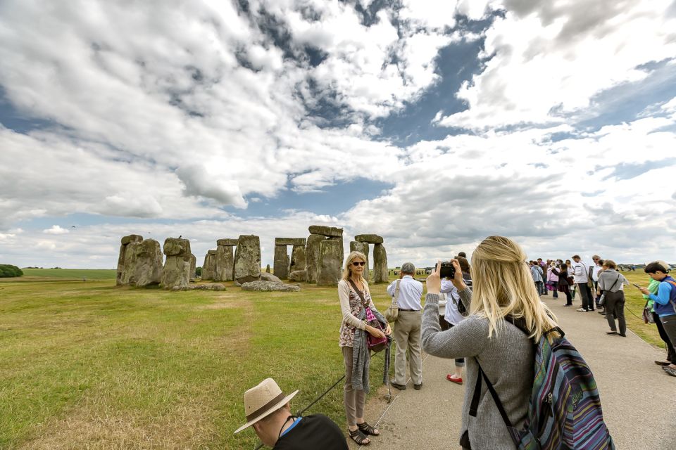From London: Stonehenge Half-Day Tour - Victoria Coach Station to Stonehenge: The Easy Start You Want