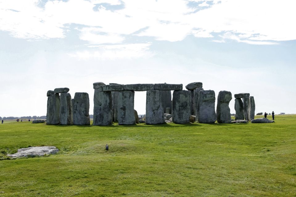 From London: Windsor, Oxford & Stonehenge Full-Day Trip - A one-day Windsor–Stonehenge–Oxford hit from London