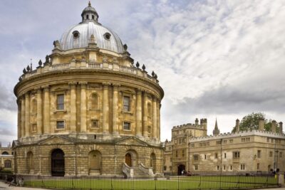 From London: Windsor, Oxford & Stonehenge Full-Day Trip - From the coach to Windsor: setting the tone fast