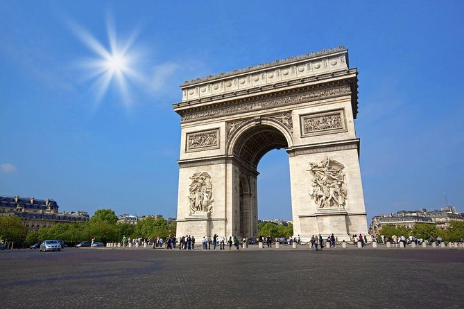 Guided Luxury Paris Day Trip with Optional Lunch at the Eiffel Tower - Paris by A/C Coach: Panoramic Stops Without the Navigating Headache