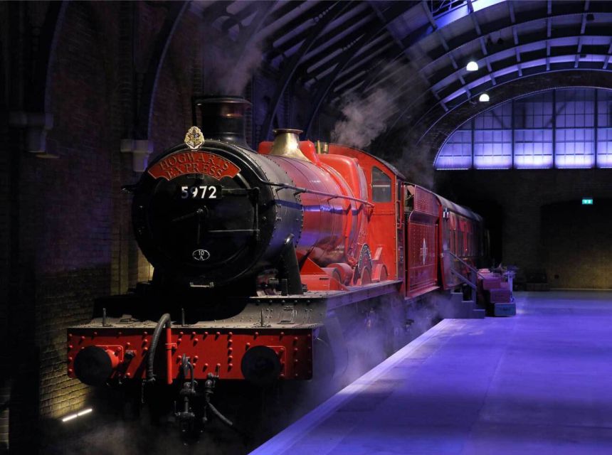 Harry Potter: Warner Bros. Studio Tour from King's Cross - Great Hall walk-through and Dumbledore’s office: where the sets feel real