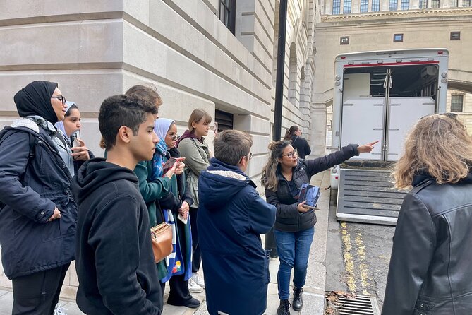 Harry Potter's Magical London: A Trusted Tour Since 2009 - Millennium Bridge, the Thames, and Tate Modern: where scenes meet the city