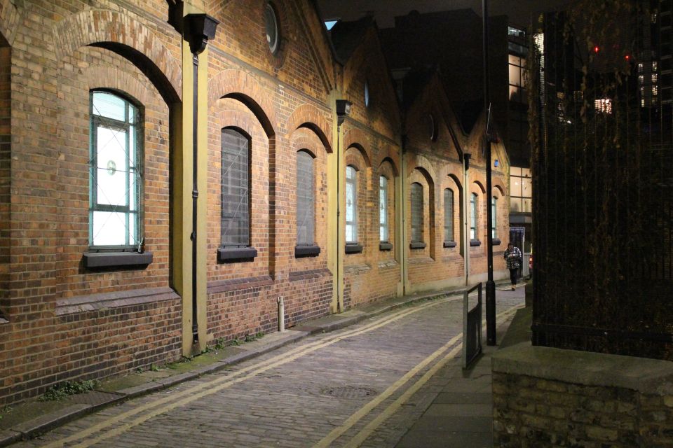 Jack The Ripper Tour in London's East End - Guides bring the case to life: what to look for on your day