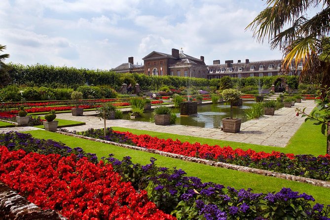 Kensington Palace Entrance Ticket - State Apartments and Royal Collection displays: where the drama starts