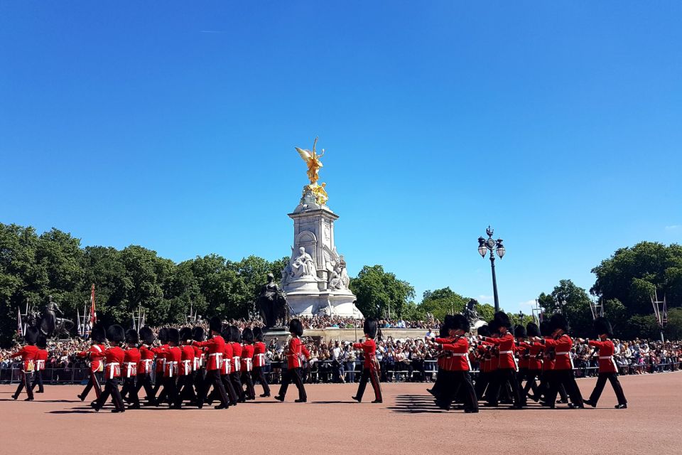 London: 30 London Sights Guided Walking Tour - Meeting at The Ritz: How to Find Your Group Fast
