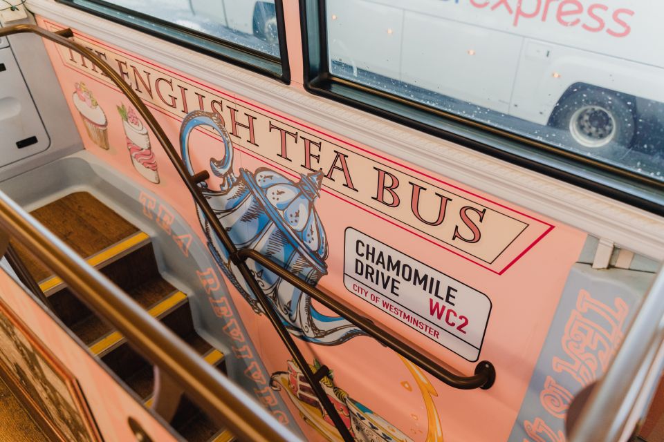 London: Afternoon Tea Bus with a Glass of Prosecco - Seating Choices: Upper vs Lower Deck and Facing Forward