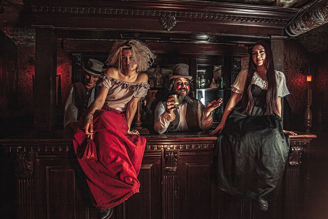 London Bridge Experience and Tombs - Timing and Booking: Average 20 Days Out