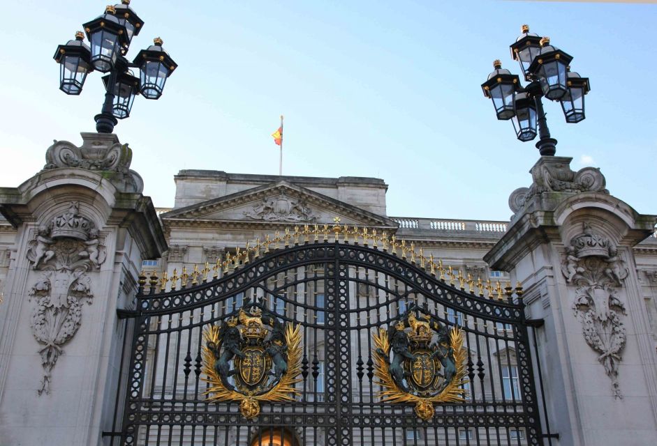 London: Buckingham Palace Entry Ticket & Royal Walking Tour - Key highlights at a glance