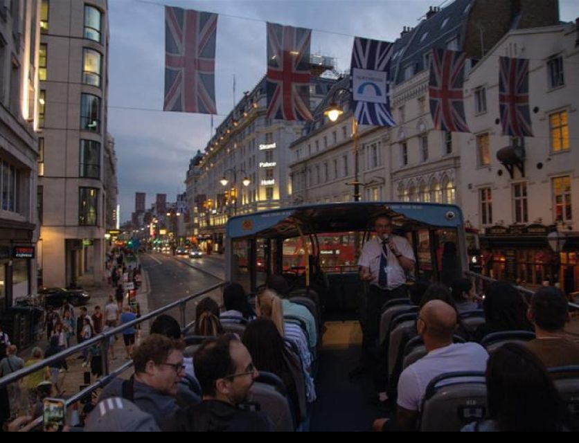 London: Christmas Lights Nighttime Bus Tour with Live Guide - What to Wear for an Open-Top Winter Ride