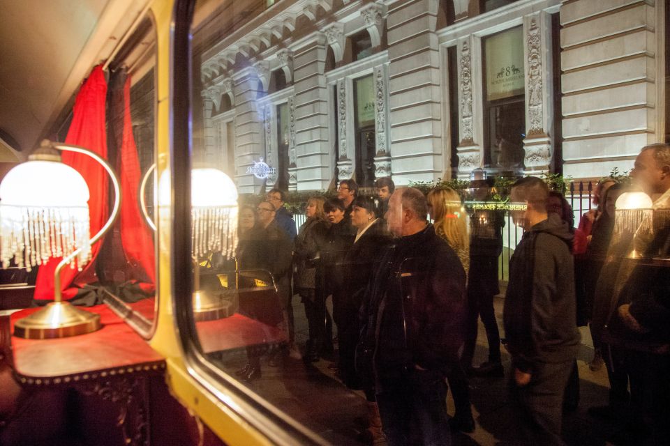 London: Comedy Horror Ghost Tour on a Bus - Quick hits before you go