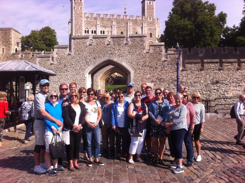 London: Easy Access Tower of London and Crown Jewels Tour - Key things to notice before you go