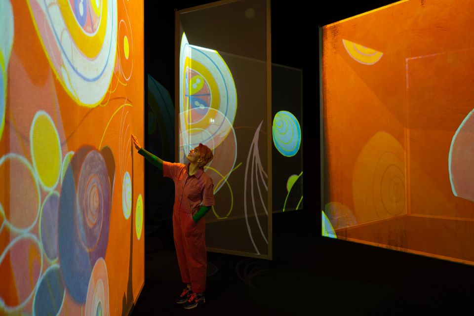 London: Entry Ticket to Frameless Immersive Art Experience - Best For: Families, Art Beginners, and “I Just Want Something Fun”