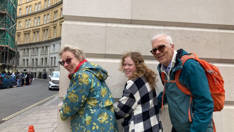 London: Guided Harry Potter Tour - Shakespeare’s Globe Theatre to Clink Prison Museum: Where London’s Other Stories Matter