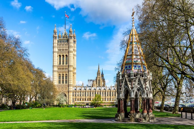 London: Guided Tour Westminster Abbey + Optional Parliament Entry - Inside Westminster Abbey: coronations, royals, and the spaces that carry them