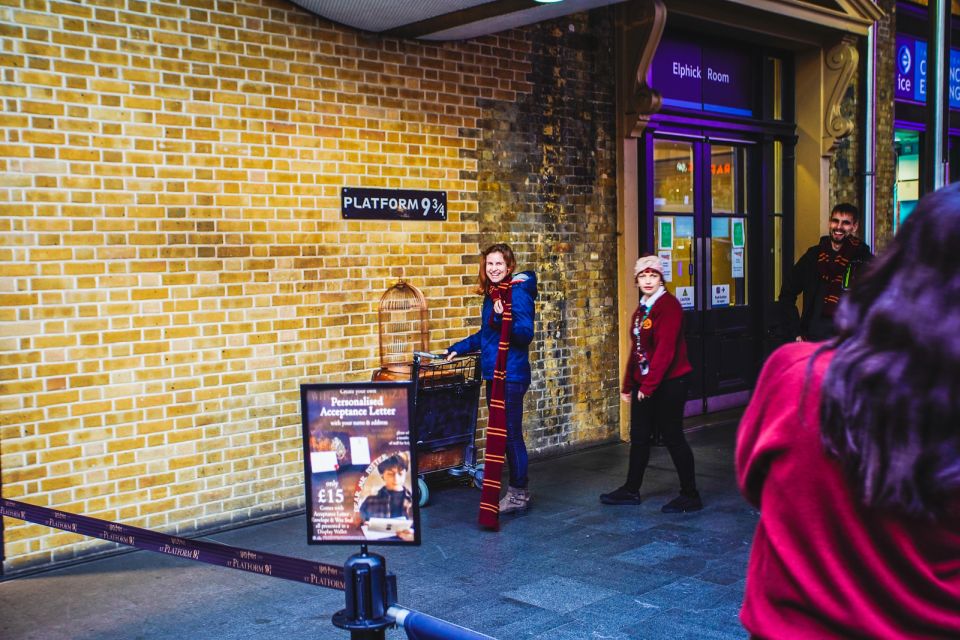 London: Harry Potter Movies Walking Tour (Kids Go Free) - Leicester Square: Film Energy Meets Real London People-Watching