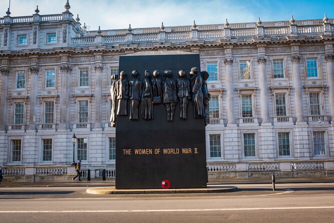 London in WW2 Walking Tour with Churchill War Rooms Visit - Westminster Bridge: The Green Connection and Real-World WWII Details