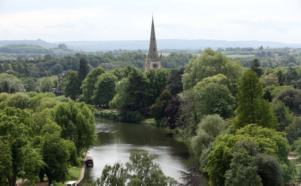 London: Oxford, Stratford, Cotswolds, and Warwick Day Trip - Oxford on foot: dreaming spires, college lanes, and the St Mary the Virgin stop