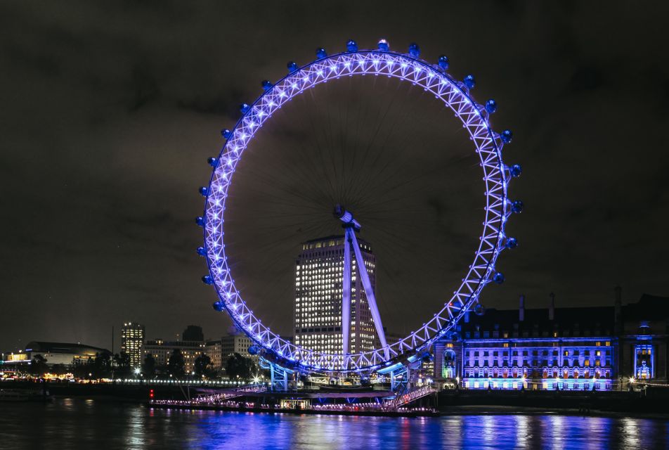 London: River Thames Dinner Cruise - Sights by Water: Westminster to the Thames Barrier (and Back)