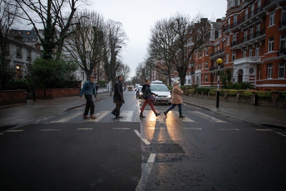 London: Rock 'n' Roll History Tour - Punk to Reggae Across Notting Hill and St John’s Wood