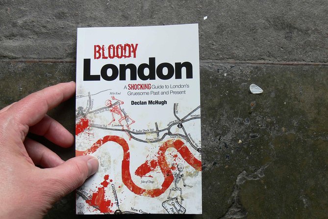 London Serial Killers - The Blood and Tears Walk - Printer Street humor break, then Victorian twists at Red Lion Court