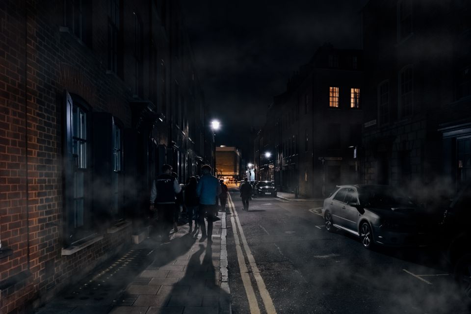 London: The Original Jack the Ripper Walking Tour - Ten Bells in Spitalfields: the walk’s conclusion and the theory wrap-up