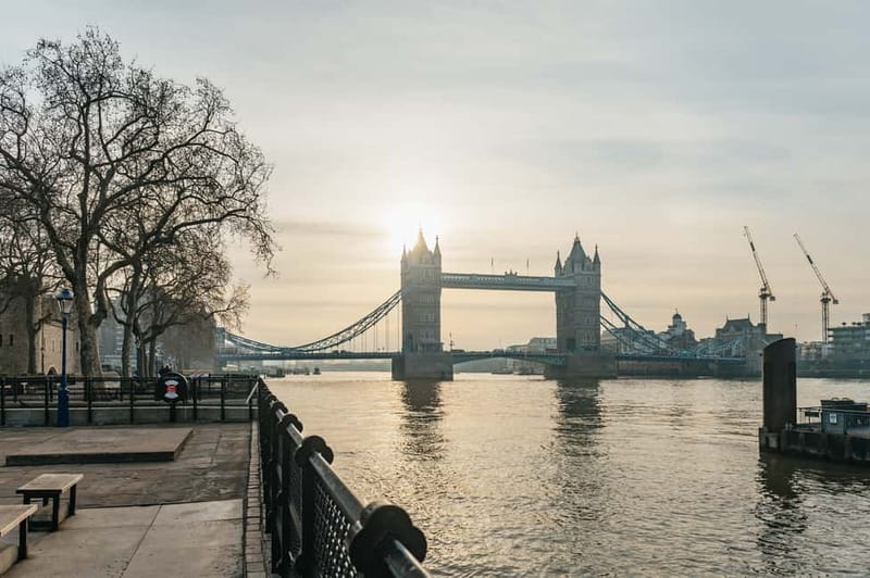 London: Tower of London Entry & Beefeater Private Audience - Beating crowds without turning your day into a sprint