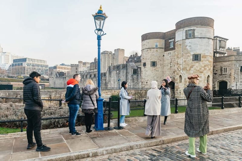 London: Tower of London Entry & Beefeater Private Audience - What to bring (and what to leave behind)