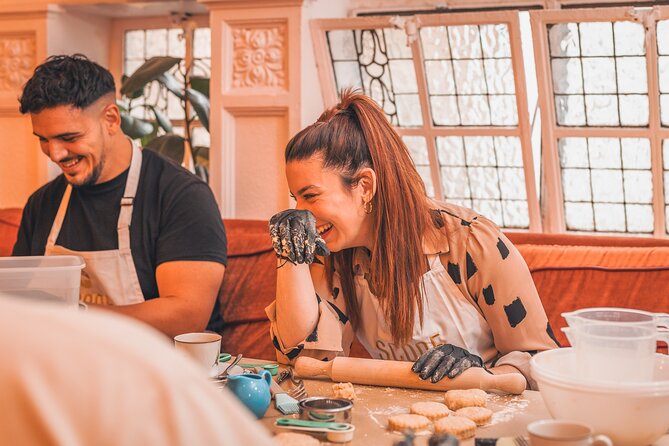 London: Traditional English Scone Making and Tea Workshop - FAQ
