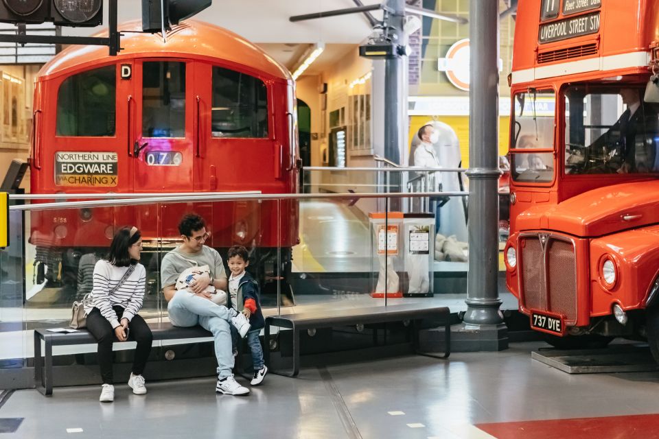 London Transport Museum Entrance Ticket - Gift shop and souvenirs: what’s worth buying