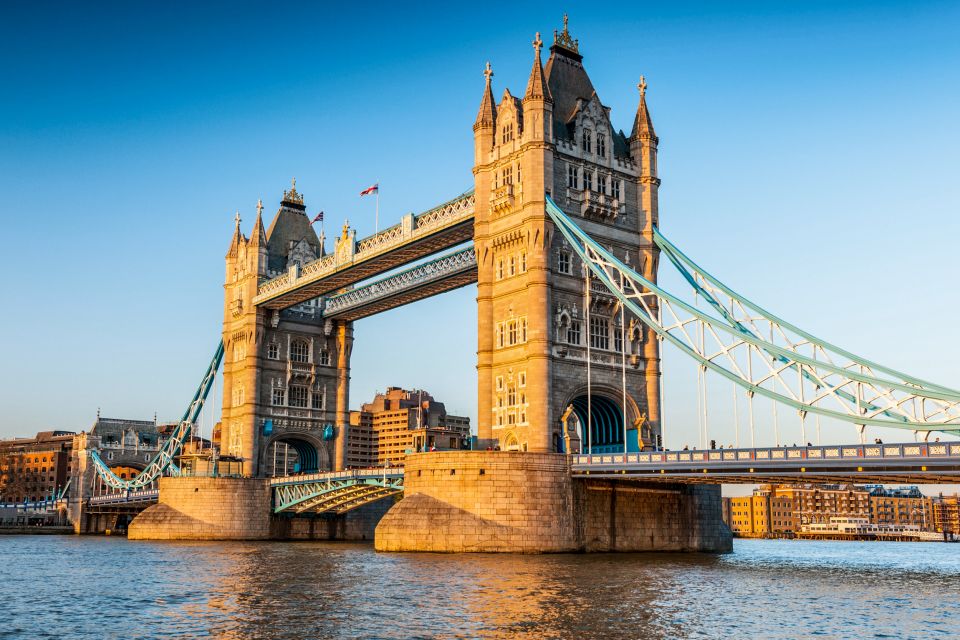 London: VIP Tower of London & Tower Bridge Early-Access Tour - How early access changes the Tower of London experience