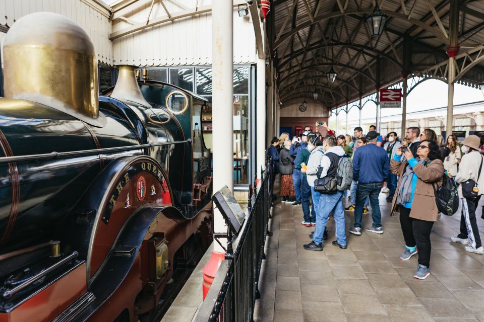 London: Windsor Castle, Stonehenge & Bath Full-Day Tour - Should you book this tour?