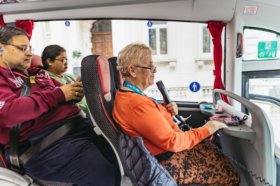 London: Windsor Castle, Stonehenge & Bath Full-Day Tour - Getting there on a coach with Wi‑Fi, USB, and headsets