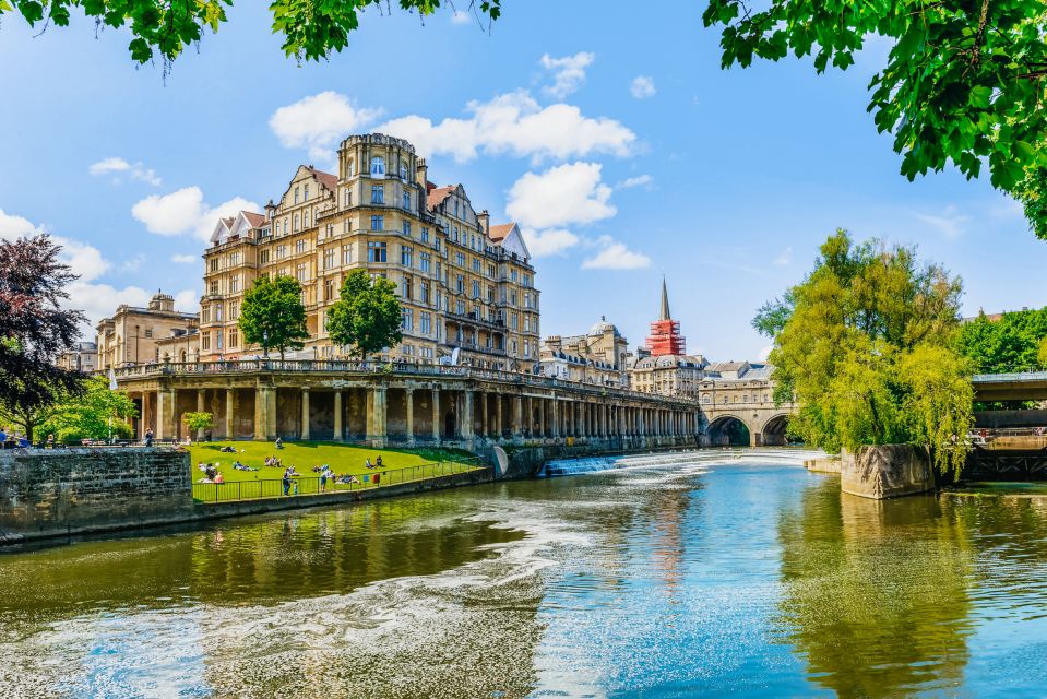 London: Windsor, Stonehenge, Bath, and Roman Baths Day Trip - Key highlights worth getting excited about
