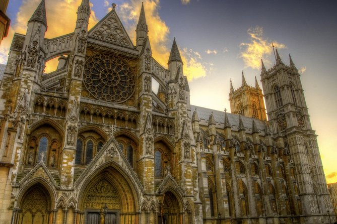 London's Palaces & Parliament Tour (See Over 20+ London Top Sights) - The Changing of the Guard at 10 AM: the payoff, plus the catch