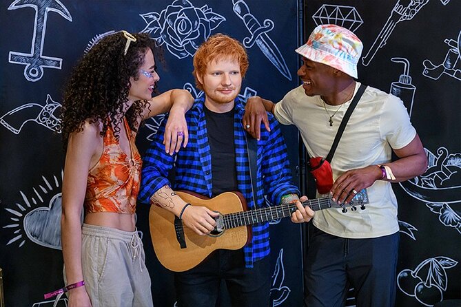 Madame Tussauds London Admission Ticket - Eight Themed Zones and the Royal Balcony Photo Moment