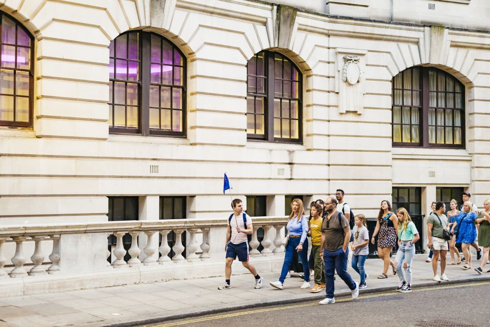 Magical London: Harry Potter Guided Walking Tour - Shakespeare’s Globe to St Paul’s: theater, power, and the Death Eaters’ bridge moment