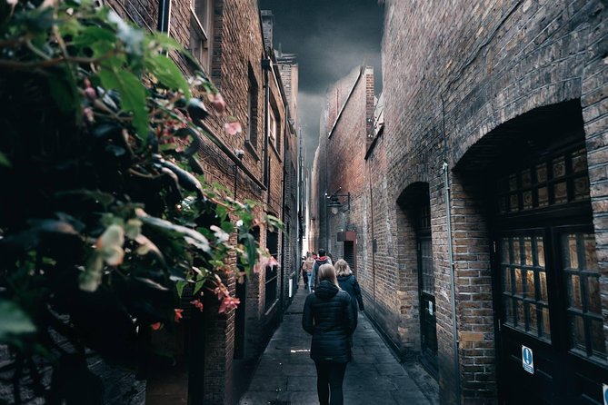 Original Harry Potter Locations Tour - Guided Tour of London - London sightseeing built in: Borough Market, Trafalgar Square, and Covent Garden