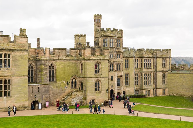 Oxford, Stratford-upon-Avon, Cotswolds & Warwick Castle Day Trip - From Victoria Coach Station to a comfy start