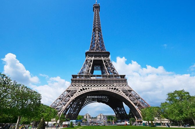 Paris by Rail with Sightseeing Bus and River Cruise - Seine River cruise from Port de la Bourdonnais: the best payoff per minute