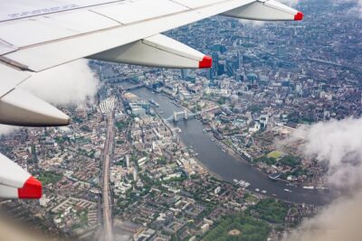 Private London Departure Transfer - Hotel / Accommodation to Airport - Meet-and-assist and luggage help: where the service earns its money