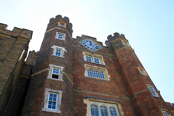 Royal Historic Pubs Walking Guided Tour in London - Royal Pub Stories That Feel More Like a Local Walk Than a Checklist