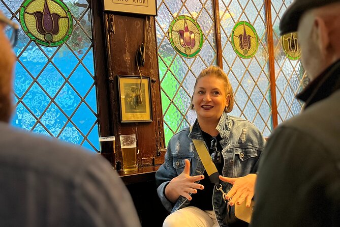 Royal Historic Pubs Walking Guided Tour in London - Guides Are the Whole Point: Ben, Henry, Luke, Tom, and Others