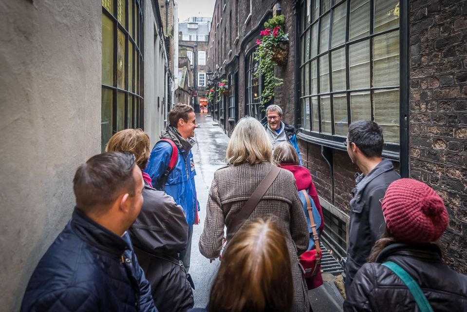 Secrets of London Walking Tour - Key things that make this tour fun and useful