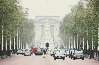Shared Shuttle London Arrival Transfer - Airport to Hotel / Accommodation - From terminal to driver: how the meet-and-greet works